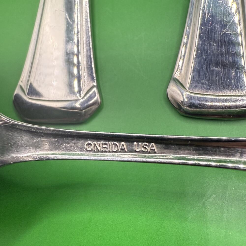 Oneida Apollonia Set of 4 Teaspoons 6 1/4" 1 Serving Spoon Replacement Flatware - Picture 5 of 5